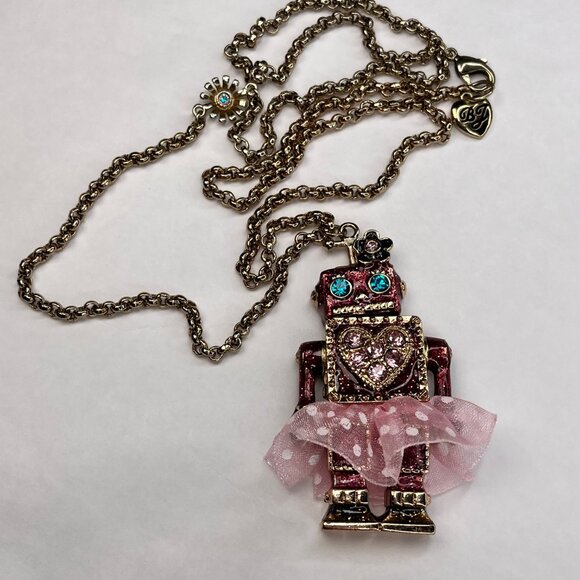 BETSEY JOHNSON Terrific Tutus Robot Girl Pendant Necklace with Heart Charm Rare - Picture 6 of 7